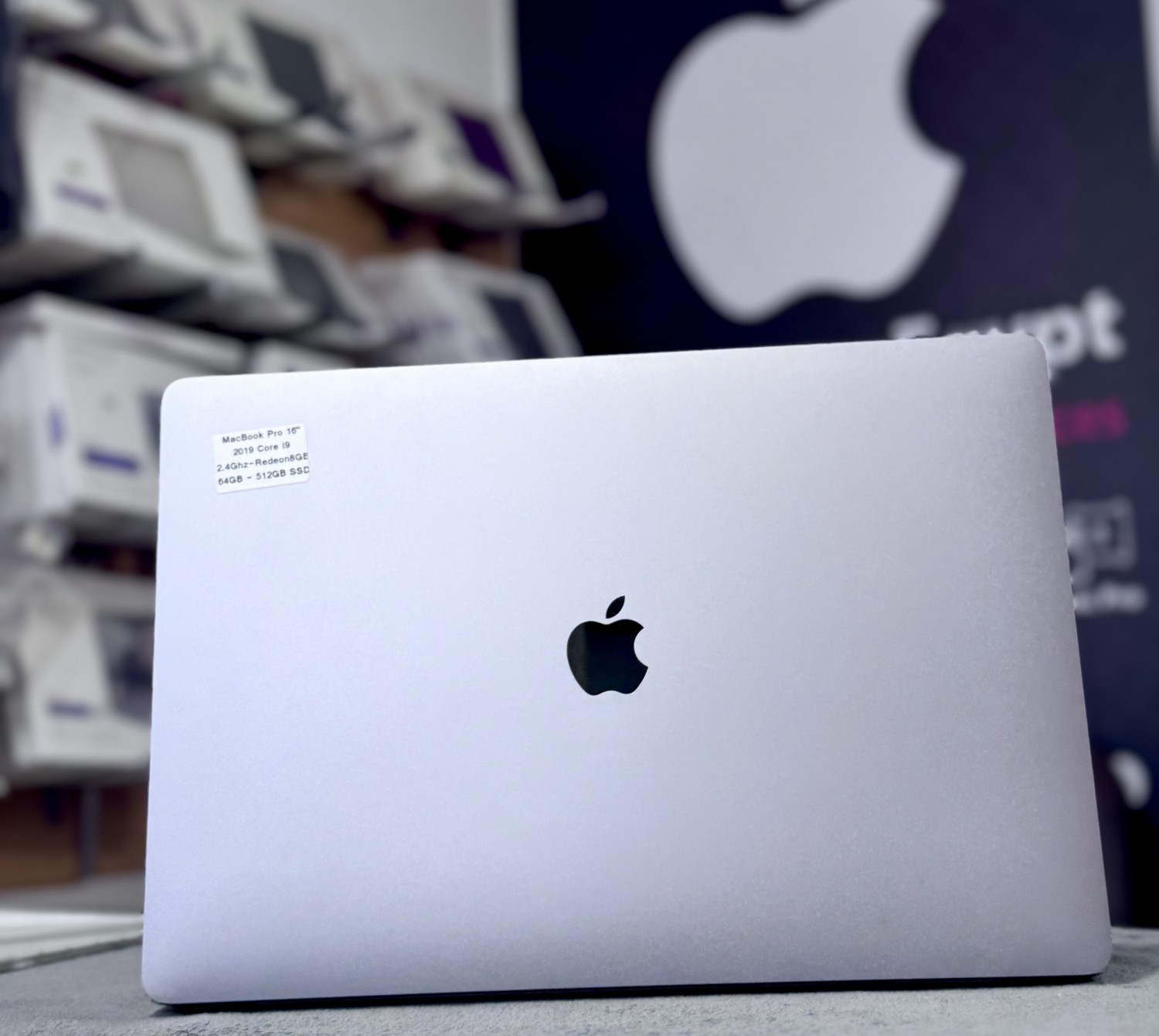 USED Macbook Pro ( 16-inch, 2019 ) Core i9 8-core - 64GB - 512 GB SSD - Vga 8GB